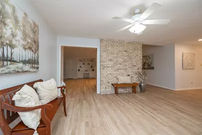 15835 Mesa Gardens Drive, Houston, TX 77095 - Photo 10