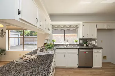 15835 Mesa Gardens Drive, Houston, TX 77095 - Photo 20