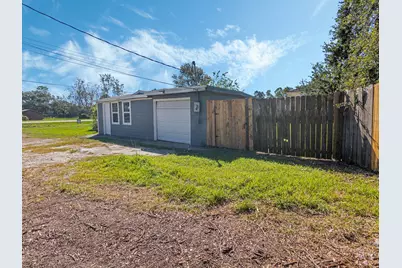 7614 Fm 646 Road S, Santa Fe, TX 77510 - Photo 20