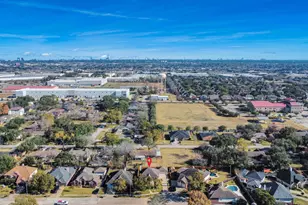 12827 Lindsey Ln, Stafford, TX 77477 - Photo 46