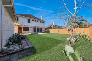 12827 Lindsey Ln, Stafford, TX 77477 - Photo 42