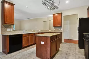 26011 N Lakefair Dr, Richmond, TX 77406 - Photo 10