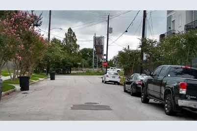 1218 Wrightwood Street, Houston, TX 77009 - Photo 4