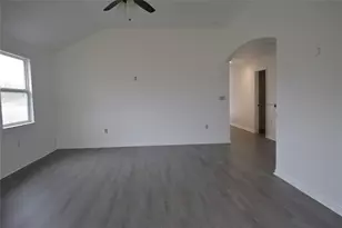 40 County Rd 3577, Cleveland, TX 77327 - Photo 4