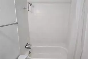 5353 Dora St, Houston, TX 77005 - Photo 12