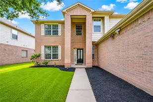 3106 Richland Spring Ln, Sugar Land, TX 77479 - Photo 2