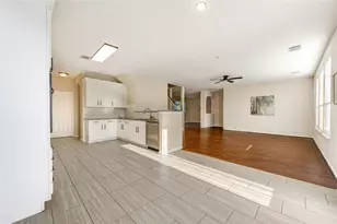 3106 Richland Spring Ln, Sugar Land, TX 77479 - Photo 12