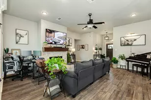 60 Dove Tree Ct, Lake Jackson, TX 77566 - Photo 8