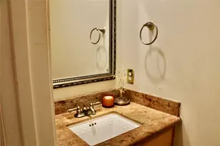 3211 Cherry Forest Dr, Houston, TX 77088 - Photo 10