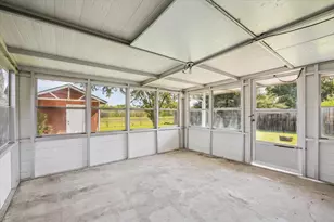 7806 Jonquil Dr, Texas City, TX 77591 - Photo 16