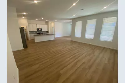 9107 Long Fin Drive, Baytown, TX 77521 - Photo 10