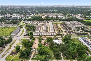 2300 W Tidwell Rd, Houston, TX 77091 - Photo 14