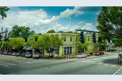 111 201 W Jefferson Street #201, Madison, GA 30650 - Photo 1