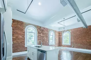 111 201 W Jefferson St, Madison, GA 30650 - Photo 4