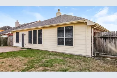 410 Cedar Lake Drive, League City, TX 77573 - Photo 16