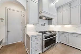 7 Marilane St, Houston, TX 77007 - Photo 12