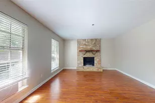 2139 Middle Creek Dr, Houston, TX 77339 - Photo 6