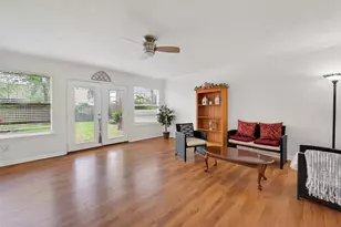 22626 August Leaf Dr, Tomball, TX 77375 - Photo 4
