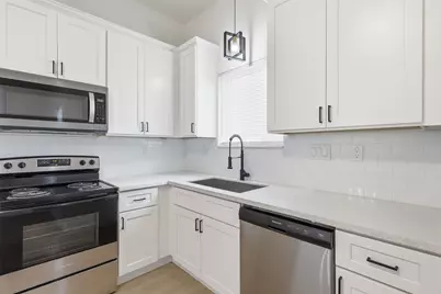 405 Clearwater Street #A, Houston, TX 77029 - Photo 8