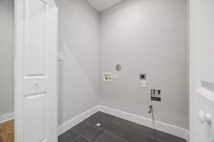 1003 E 28th St, Houston, TX 77009 - Photo 24