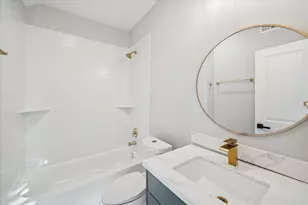 1003 E 28th St, Houston, TX 77009 - Photo 22
