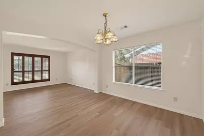 15910 Clayton Bend Drive, Houston, TX 77082 - Photo 10