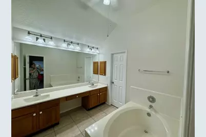 9035 Rippling Fields Drive, Houston, TX 77064 - Photo 16