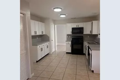 9035 Rippling Fields Drive, Houston, TX 77064 - Photo 38