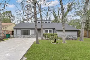 13 Moon Valley Ct, Panorama Village, TX 77304 - Photo 1