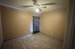 2170 Winter Bay Ln, Houston, TX 77088 - Photo 12