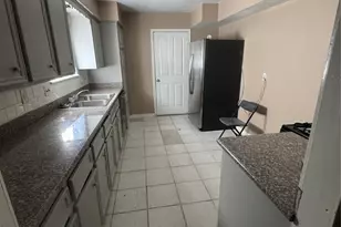 2170 Winter Bay Ln, Houston, TX 77088 - Photo 10