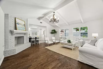 10618 Bordley Drive, Houston, TX 77042 - Photo 2
