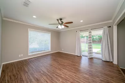 317 E Robinwood, White Oak, TX 75693 - Photo 16