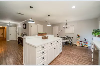 317 E Robinwood, White Oak, TX 75693 - Photo 20