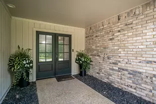 317 E Robinwood, White Oak, TX 75693 - Photo 8