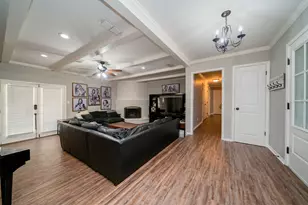 317 E Robinwood, White Oak, TX 75693 - Photo 10