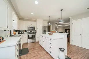 317 E Robinwood, White Oak, TX 75693 - Photo 18