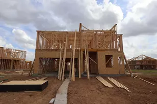 2822 Clapbread Ln, Rosenberg, TX 77471 - Photo 2