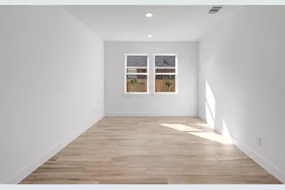 2822 Clapbread Lane, Rosenberg, TX 77471 - Photo 6