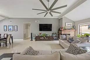 13527 Blue Marlin Ln, Houston, TX 77083 - Photo 6