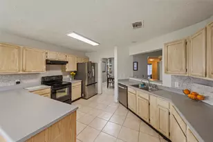 13527 Blue Marlin Ln, Houston, TX 77083 - Photo 16