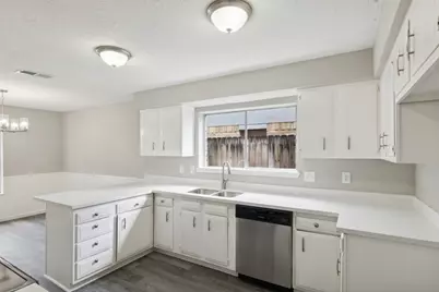 10023 Peachridge Drive, Houston, TX 77070 - Photo 8
