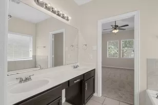 10715 Wall Fern Way, Houston, TX 77034 - Photo 18