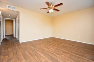 1308 Jacksonville Dr, Jacksonville, TX 75766 - Photo 6