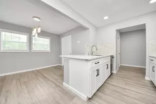 7906 Hammerly Blvd, Houston, TX 77055 - Photo 30