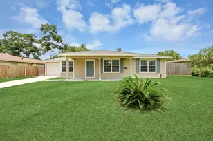 7906 Hammerly Blvd, Houston, TX 77055 - Photo 1
