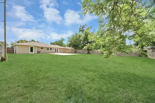 7906 Hammerly Blvd, Houston, TX 77055 - Photo 38