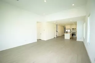 6403 Periwinkle Blossom Ln, Katy, TX 77493 - Photo 8