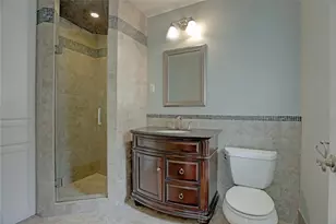 9917 Cedardale Dr, Houston, TX 77055 - Photo 14