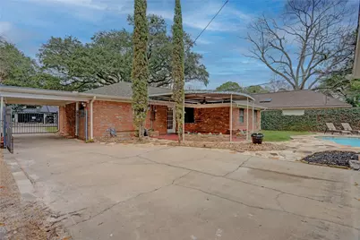9917 Cedardale Drive, Houston, TX 77055 - Photo 24